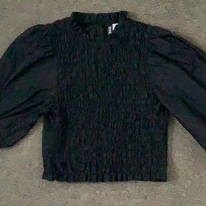 BLACK PUFF SLEEVE FORMAL TOP